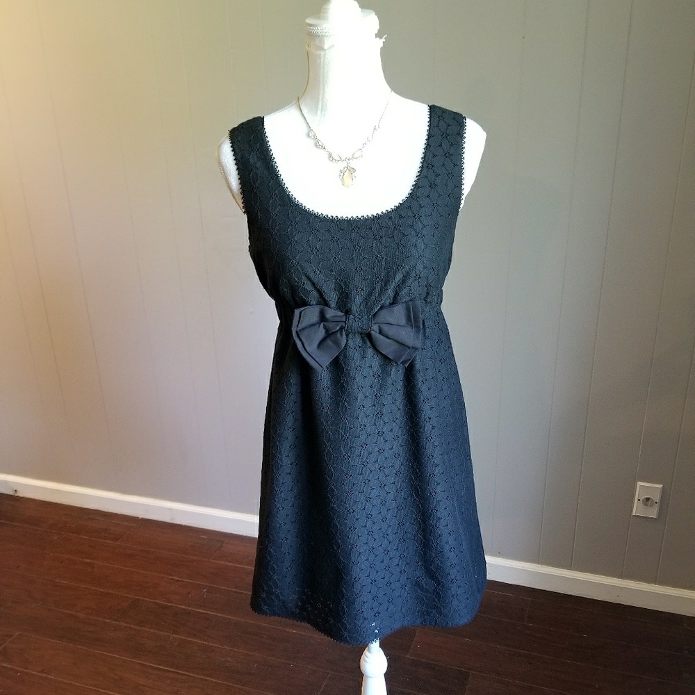 Sleeveless  black  eyelet Juicy couture dress - Picture 7 of 8